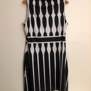 Ace Golfs Dress Size Large Black White Mod Active Wear Athletic Dress